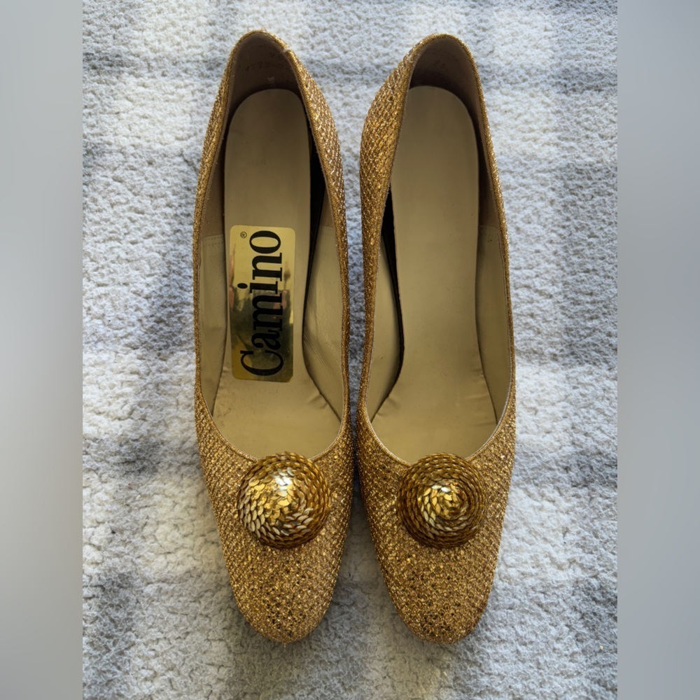 Vintage Camino Heels